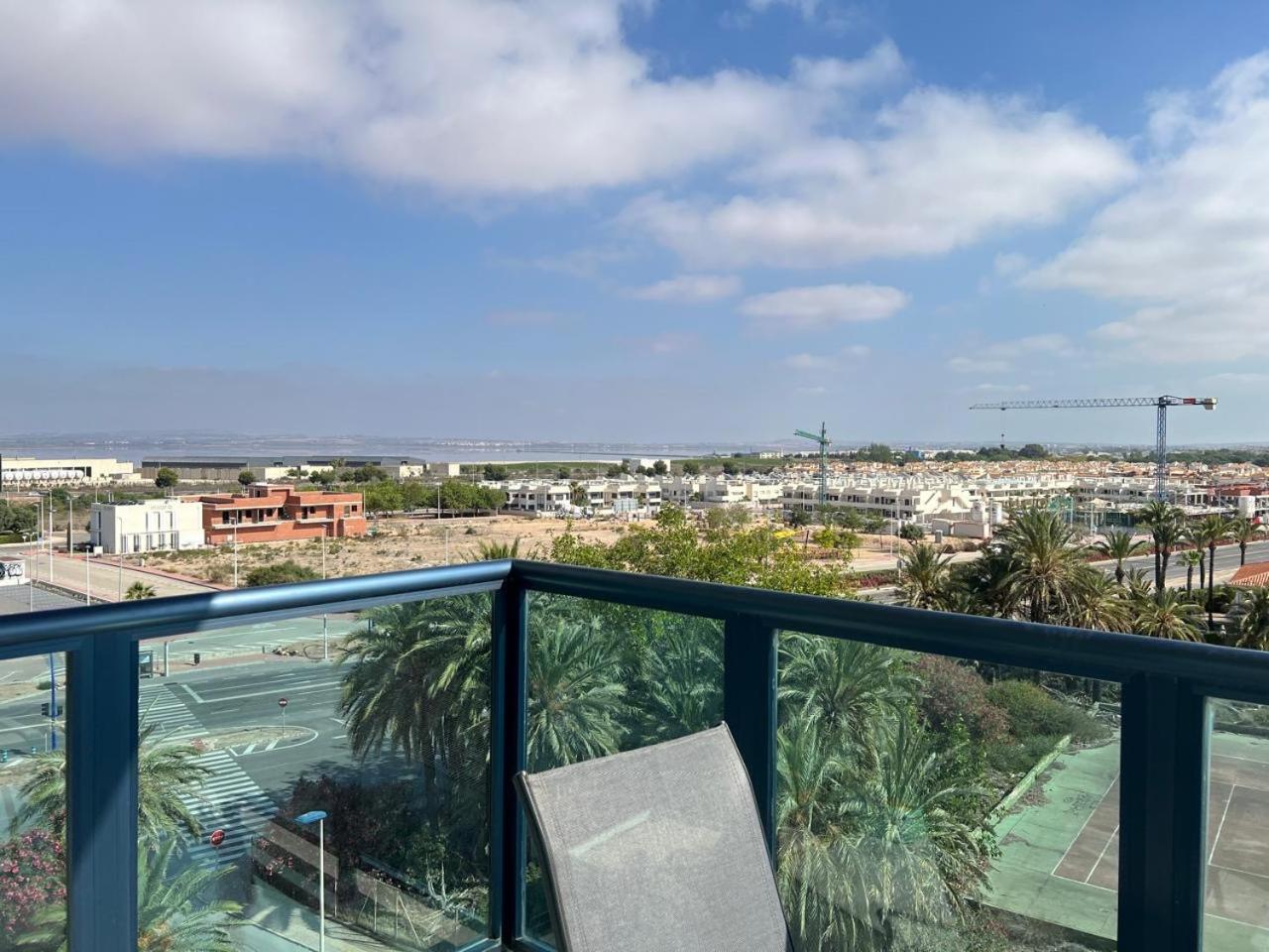 Beautiful Sea View Close To With Pool Appartement *